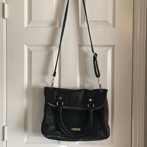 Fun & pretty! Such a statement purse